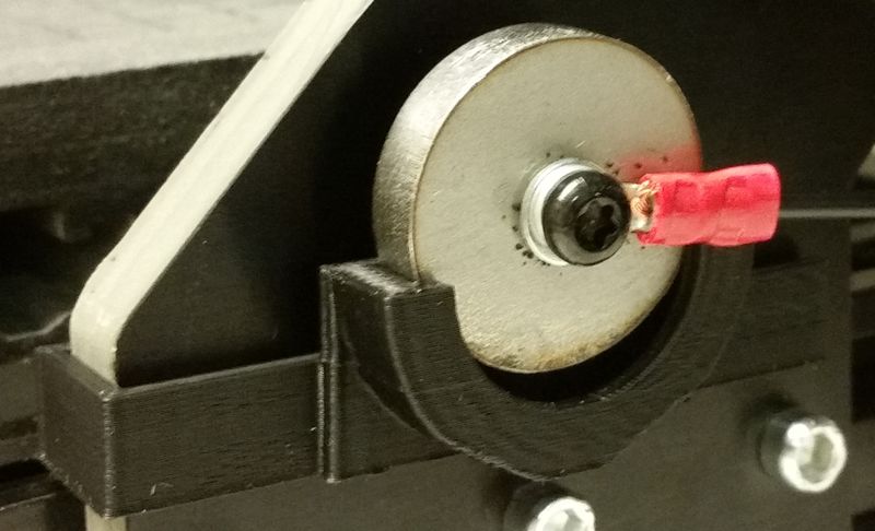 Fil:CNC3-3018Pro puck holder 20190226 130224.jpg